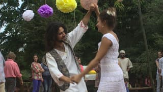 Fanny y Yezreel durante su casamiento.
