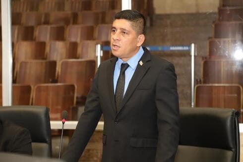 Honorable diputado panameño Ariel Alba. 