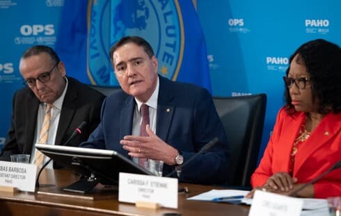 Barbosa: "Se cree que vamos a tener que alcanzar al menos 70% de la población vacunada para pensar en controlar la transmisión" (AFP) Barbosa OPS