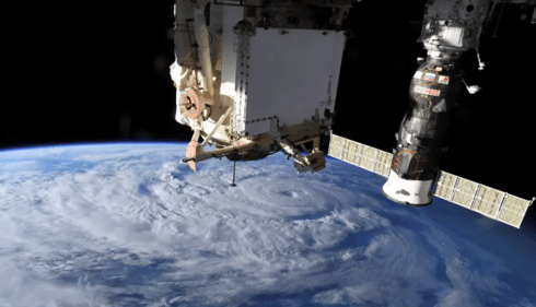 El nanosatélite medirá la radiación cósmica alrededor de la Tierra. 