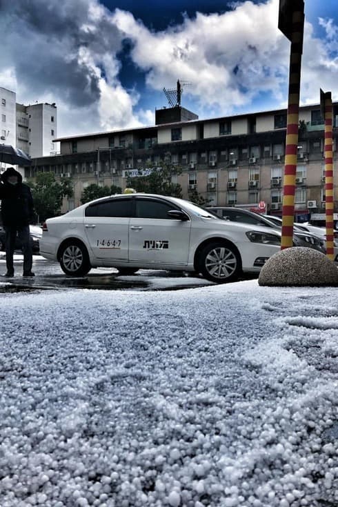 Un fuerte granizo azotó Ashkelon. 