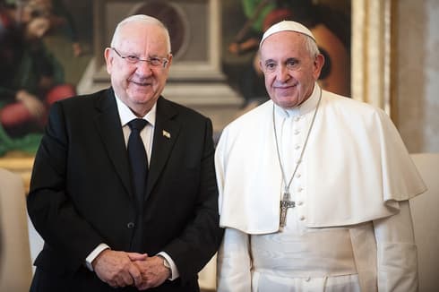 Reuven Rivlin, presidente de Israel, junto al papa Francisco. 