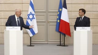 Rivlin Macron