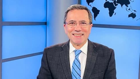 Ahmad Obali, iraní de origen azerí, creó el canal GünAz TV desde el exilio. (GünAz TV) Gunaz Obali