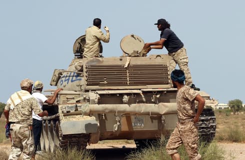 Foto de uno de los momentos de conflicto armado en Libia. 