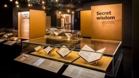 Exposición de manuscritos hebreos en la Biblioteca Británica de Londres. 