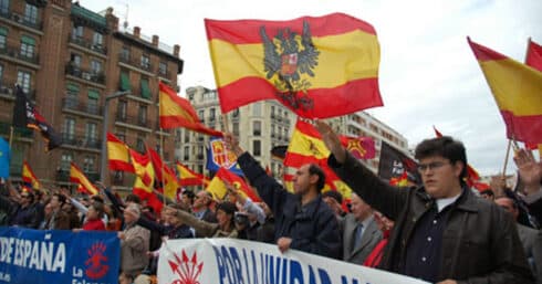 Una de las marchas realizadas hace algunos años por la ultraderechista Alianza Nacional. (Ynet) Una de las marchas realizadas hace algunos años por la ultraderechista Alianza Nacional.