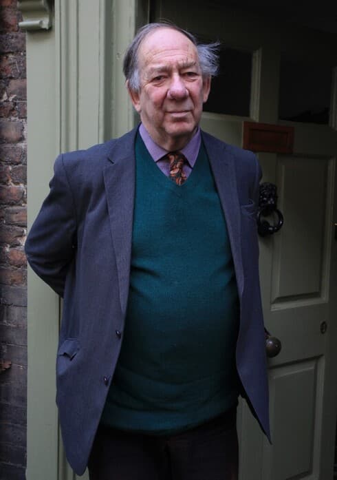 Robert Anderson, exdirector del Museo Británico y descendiente de austríacos exiliados a Inglaterra durante el nazismo. (AFP) Robert Anderson, exdirector del Museo Británico y descendiente de austríacos exiliados a Inglaterra durante el nazismo.