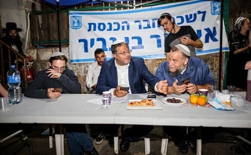 Itamar Ben Gvir, parlamentario de extrema derecha, instaló una carpa en pleno foco de conflicto. (AFP) Ben Gvir Sheikh Jarrah Jerusalem