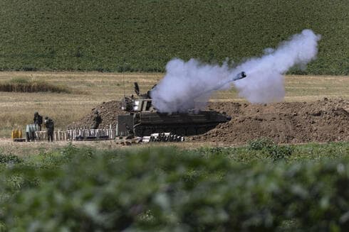 Tropas de artillería de las FDI en la frontera de Gaza. 