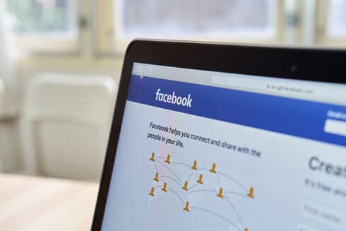 Facebook tendrá más control mediante un algoritmo de inteligencia artificial. 