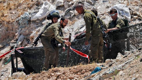 Soldados israelíes en el lugar del incidente.