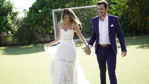 El flamante matrimonio, Gilad Shalit y Nitzan Shabat. 