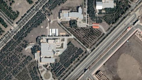 Imagen satelital de la planta ubicada cerca de Karaj, Irán.