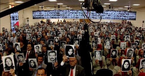 Una ceremonia en conmemoración de los iraníes ejecutados en 1988.
