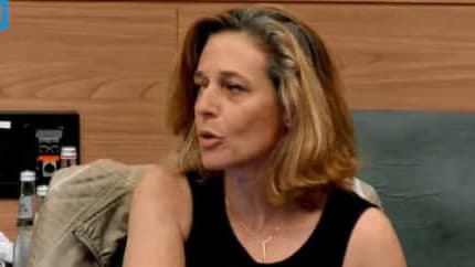 La Dra. Sharon Alroy-Preis habla de la respuesta de Israel al COVID en la Knesset. (Knesset Channel) La Dra. Sharon Alroy-Preis habla de la respuesta de Israel al COVID en la Knesset.