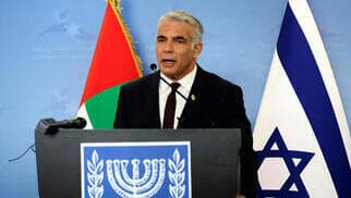 Lapid durante la inauguración de la nueva embajada Israel en los Emiratos. 