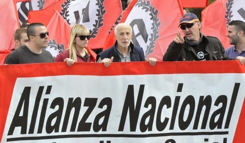Pablo Pedro Peña, líder del partido ultraderechista Alianza Nacional, durante una manifestación. (Confidencial Digital) Pablo Pedro Peña, líder del partido ultraderechista Alianza Nacional.