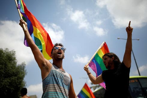 Protesta llevada a cabo por miembros de la comunidad LGBTQ + hace tres años en Beer Sheba para exigir el derecho a la gestación subrogada. (Reuters) Protesta llevada a cabo por miembros de la comunidad LGBTQ + hace tres años en Beer Sheba para exigir el derecho a la gestación subrogada.