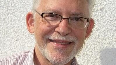 Mark Lavie.