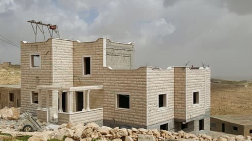 Después de años, Israel aprueba la construcción de viviendas palestinas en el Área C de Cisjordania. (Ynet) Construcción Palestina Cisjordania