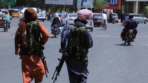 Combatientes del Talibán en la ciudad de Herat.