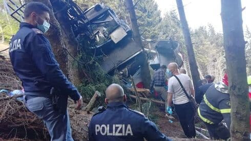 Eitan, único superviviente del accidente de teleférico en Italia, objeto de una amarga batalla por su custodia. (AP) Eitan, único superviviente del accidente de teleférico en Italia, objeto de una amarga batalla por su custodia.
