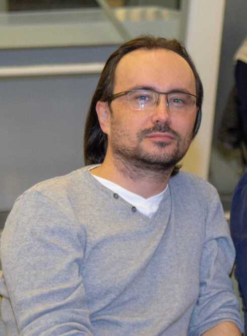 Dr. Oleg Komlik, director de la sección de gestión y recursos humanos de la Facultad de Ciencias del Comportamiento. (CTech) Dr. Oleg Komlik, director de la sección de gestión y recursos humanos de la Facultad de Ciencias del Comportamiento