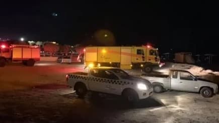 Fuerzas de rescate en el lugar del accidente de una avioneta israelí en Samos, Grecia.