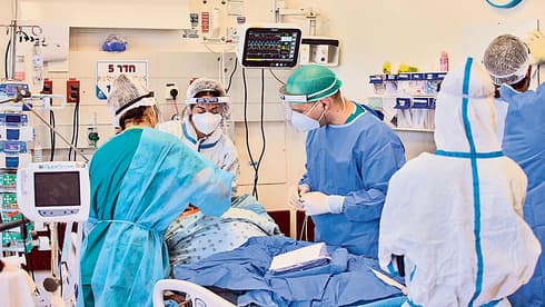 Sala de coronavirus en el Centro Médico Hadassah en Jerusalem. 