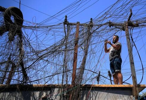 Apagones eléctricos crónicos de hasta 14 horas al día en una de las principales naciones productoras de petróleo con abundantes recursos energéticos. (AP) Apagones eléctricos crónicos de hasta 14 horas al día en una de las principales naciones productoras de petróleo con abundantes recursos energéticos.