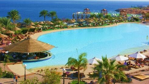 Pyramisa Beach Resort, en Sharm El-Sheikh. 