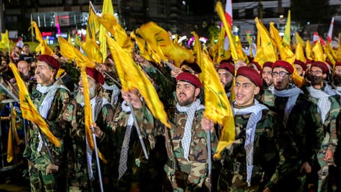 Las fuerzas de Hezbollah se concentran en Beirut con motivo del Día de Jerusalem. (EPA) Las fuerzas de Hezbollah se concentran en Beirut con motivo del Día de Jerusalem.