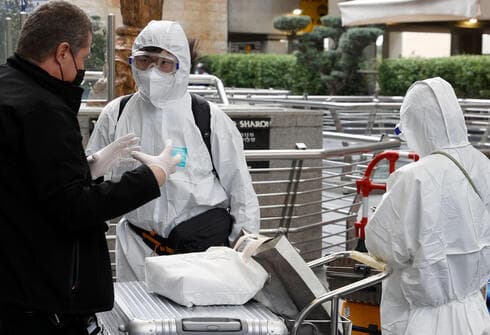 Pruebas de coronavirus en el Aeropuerto Ben Gurion. 