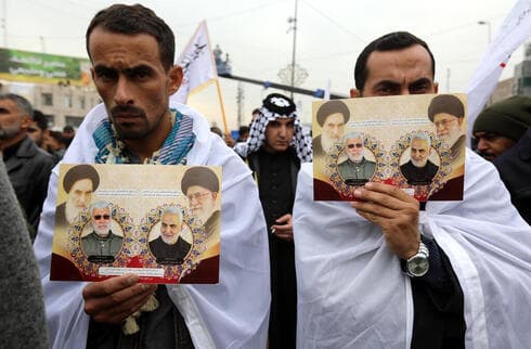 Concentración en homenaje a Qaseem Soleimani y Abu Mahdi al-Muhandis en Bagdad. (EPA) Concentración en homenaje a Qaseem Soleimani y Abu Mahdi al-Muhandis en Bagdad.