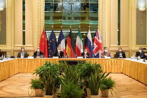 Un momento de las deliberaciones por el acuerdo nuclear, en abril pasado, en Viena. 