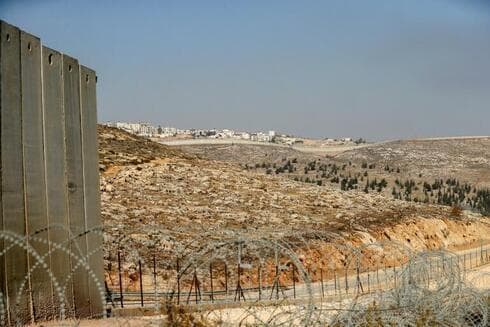 Barrera israelí con Cisjordania. 
