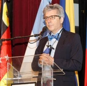 Rafael Dochao Moreno, jefe de la Delegación de la Unión Europa en Venezuela. (Juan Carlos Sarli) Conmemoración en Memoria de las Víctimas del Holocausto en Caracas.