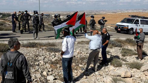 Protesta palestina frente a la presencia de soldados israelíes en Cisjordania. (Reuters) Protesta palestina frente a la presencia de soldados israelíes en Cisjordania.