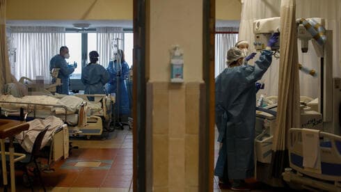 Sala COVID del Centro Médico Ziv. 