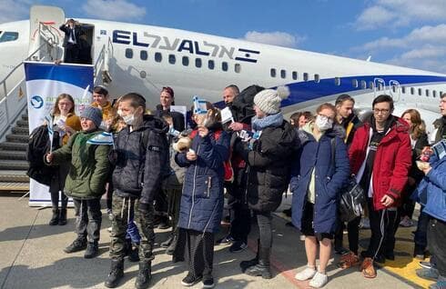 Refugiados ucranianos llegan a Israel. 