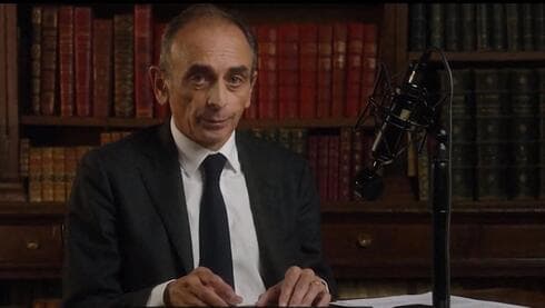 Éric Zemmour anuncia su candidatura para las elecciones presidenciales de 2022 en un video transmitido en su canal de YouTube, el 30 de noviembre de 2021. (YouTube) Éric Zemmour anuncia su candidatura para las elecciones presidenciales de 2022 en un video transmitido en su canal de YouTube, el 30 de noviembre de 2021.