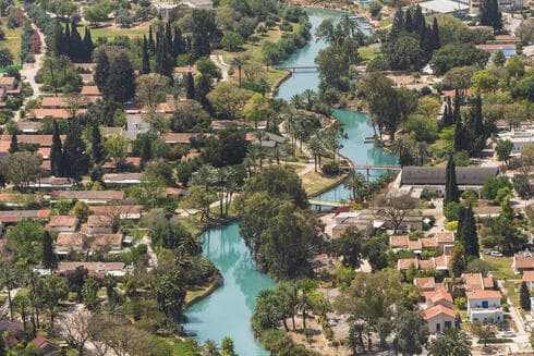 Río Hasi Nir David