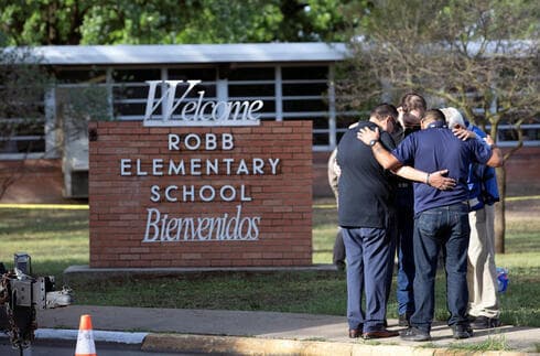 La Escuela Primaria Robb en Texas, donde 21 personas fueron asesinadas a tiros por un pistolero. (Getty) La Escuela Primaria Robb en Texas, donde 21 personas fueron asesinadas a tiros por un pistolero.
