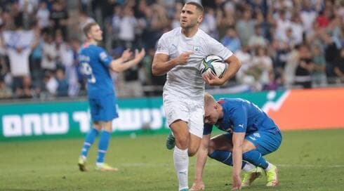 Weissman celebra el gol del empate a pocos mintos del final. 