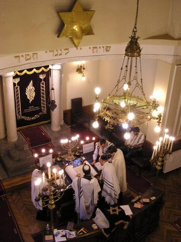 La Sucá de la sinagoga Shalom en Belgrado, Serbia. 