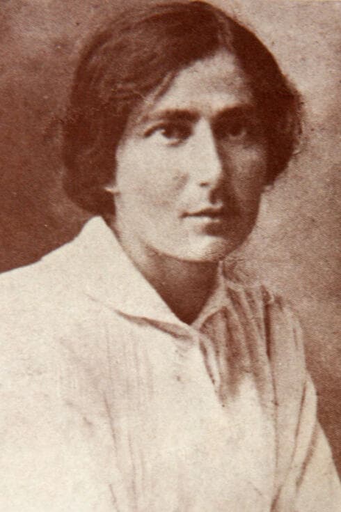 Rachel Bluwstein Sela, poetisa en hebreo. 