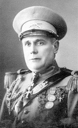 El capitán portugués Artur Carlos de Barros Basto. 
