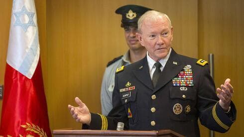 Martin Dempsey en Israel. 
