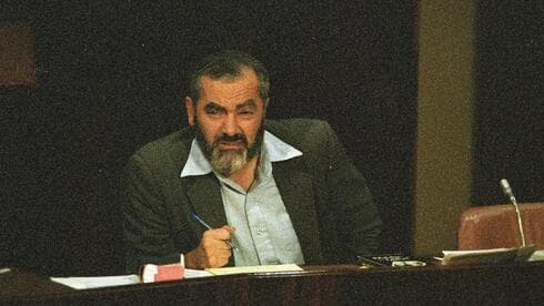 El rabino Meir Kahane en la Knesset 